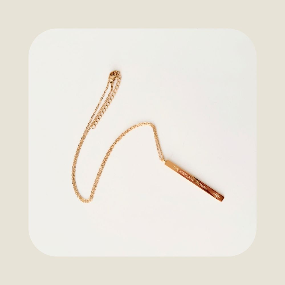 12 - The Eva Pendant & Chain (2)